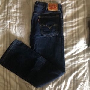 Men’s Levi’s 517. Gently worn
